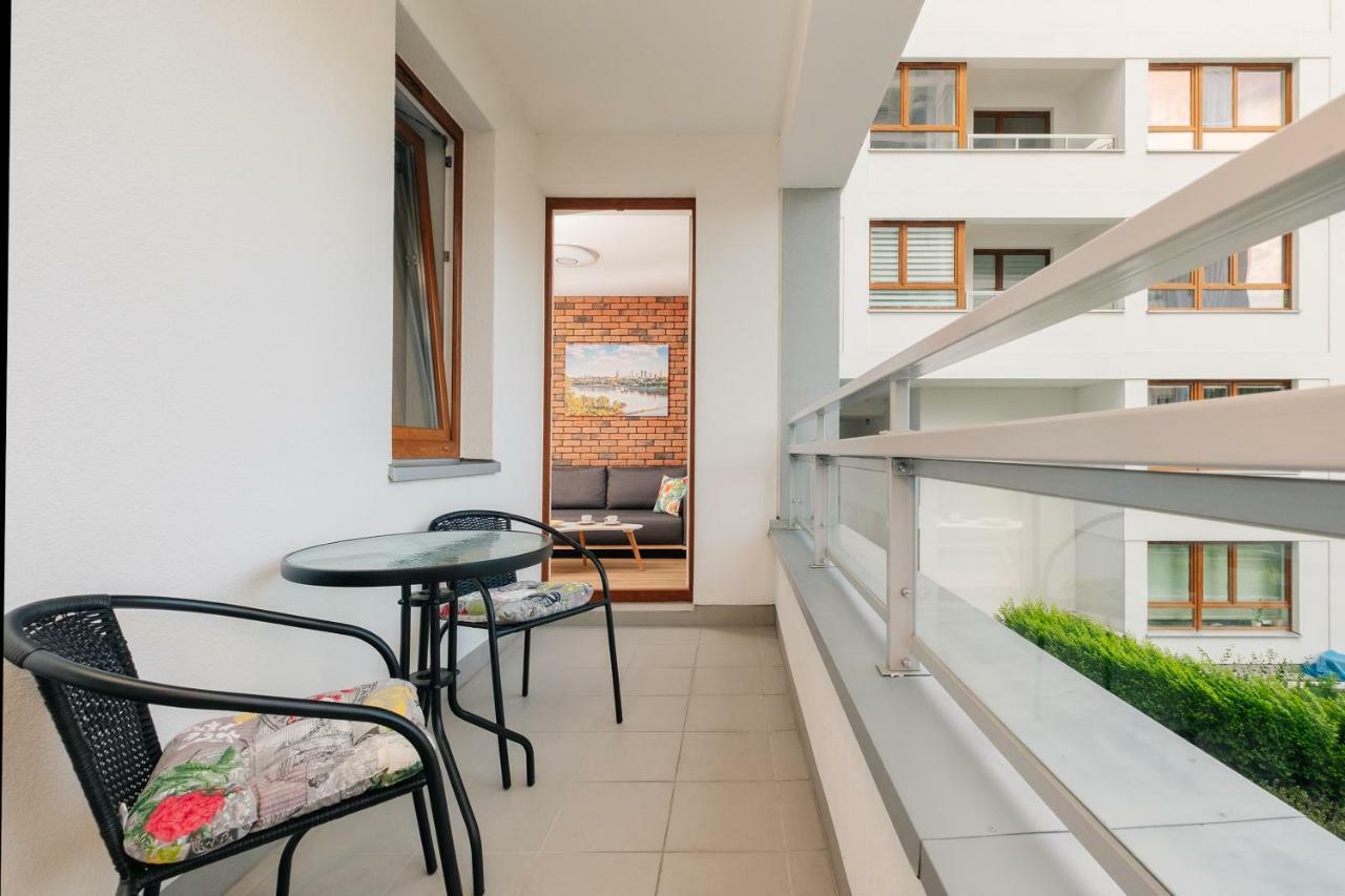 Stare Bielany 2-Bedroom Apartment ワルシャワ エクステリア 写真