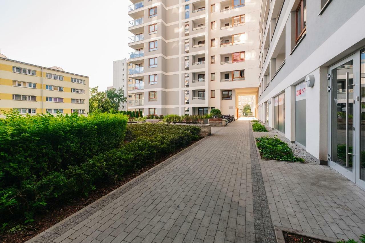 Stare Bielany 2-Bedroom Apartment ワルシャワ エクステリア 写真